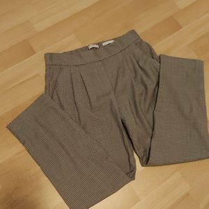 Babaton Aritzia Cropped Plaid Pants Size 4
